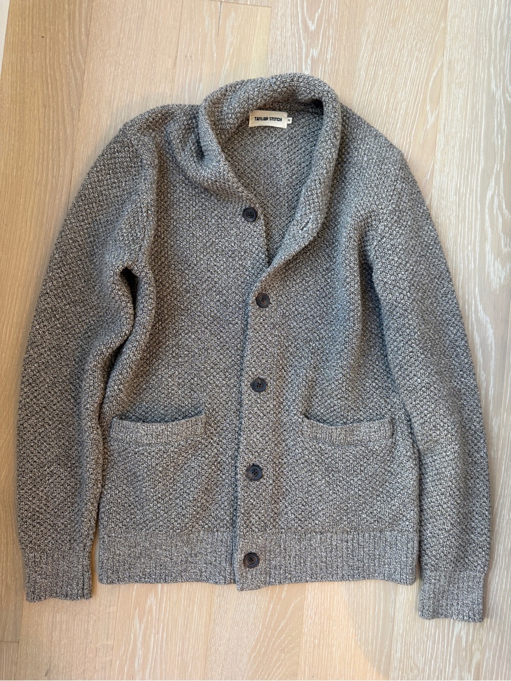 Taylor Stitch The Crawford Sweater
in Ash Twist size 38 size small - Picture 2 of 10